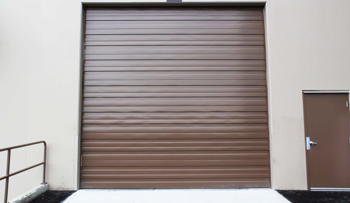 900 Series overhead doors