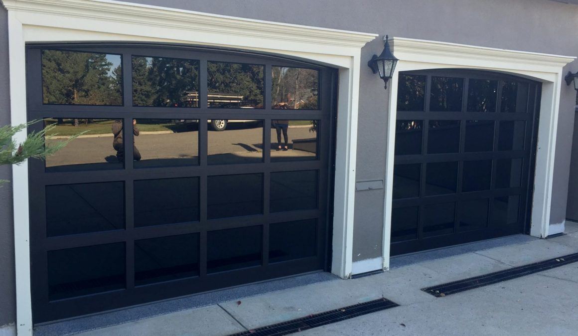 Modern Classic™ garage doors
