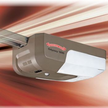 Odyssey® 1200 Screw garage doors