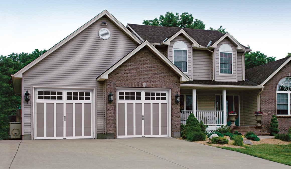 GRAND HARBOR® collection garage doors