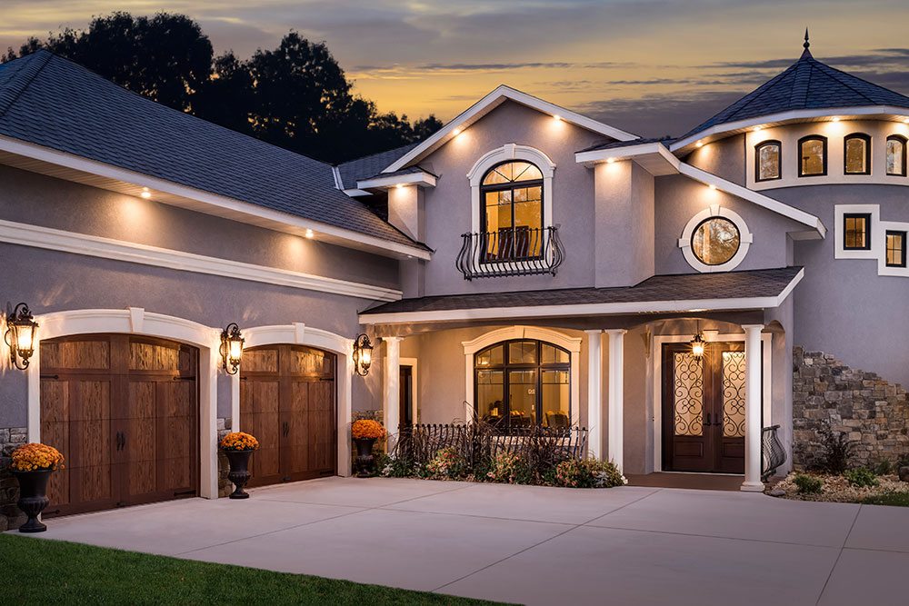 CANYON RIDGE® collection LIMITED EDITION series garage doors